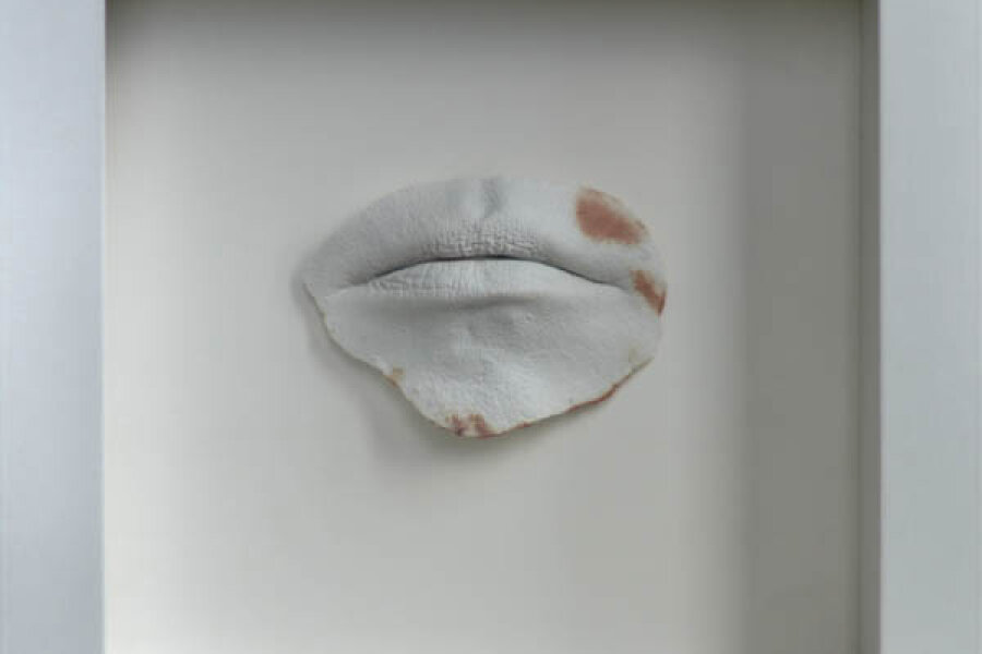 “Antigone&#039;s Claim. Defiant Speech” – sculpture: cast in plaster, blood / 2013